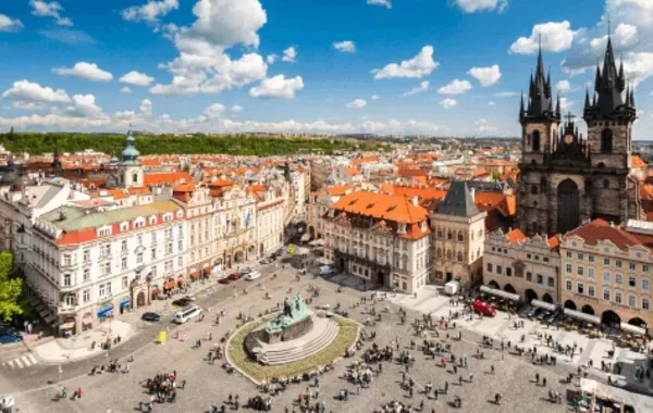 Azerbaijan Plans More Flights Between Baku and Prague