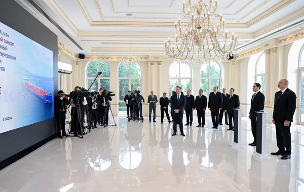 Azerbaijan Gifts “Dostlug” Oil Tanker to Turkmenistan as Presidents Attend Virtual Ceremony