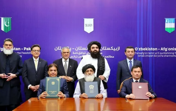 Uzbekistan, Afghanistan, Pakistan Agree on Feasibility Study for Trans-Afghan Railway Project