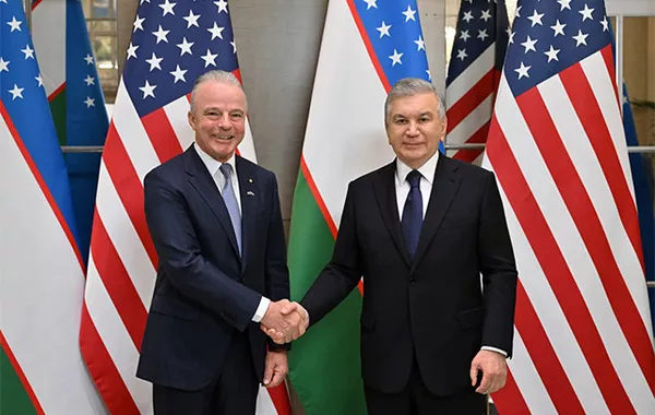 Uzbek President Meets with Boeing Global Chief to Strengthen Aerospace Ties