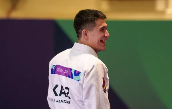 Kazakhstan’s Zhiger Almatay Wins Jiu-Jitsu Gold at Islamic Solidarity Games