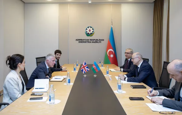Azerbaijan and UK Consider Joint Energy Initiatives