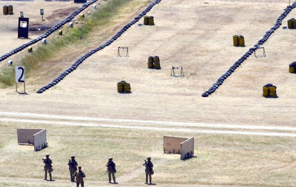 Reps of Azerbaijani, Italian Special Forces Hold Expert Meeting