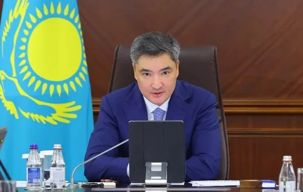 Kazakhstan’s Qurultay Backs Olzhas Bektenov for PM
