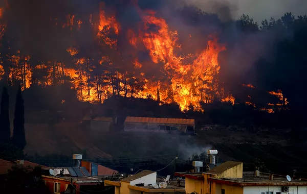 Türkiye Arrests Six Suspects as Investigation Into Wildfires Expands