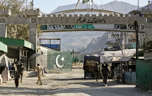 No Way Out? Central Asia Faces Risks of Pak-Afghan War