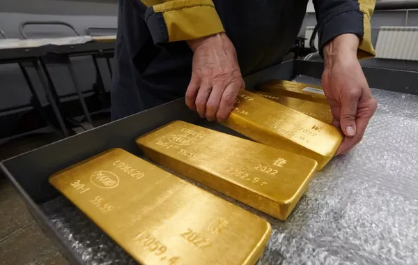 Russia Sees Surge in Gold Bar Demand Amid Rising Prices
