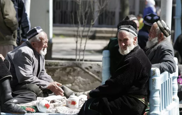Tajik Pensioners Struggle as Poorest Retirees in CIS