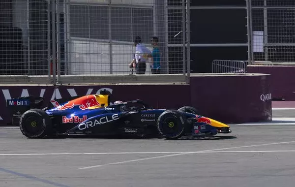 Alex Dunne Wins First Formula 2 Feature Race in Azerbaijan