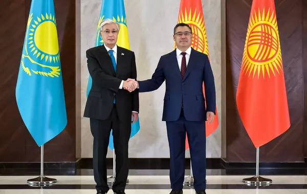 Tokayev Congratulates Zhaparov, Hails Strong Cooperation