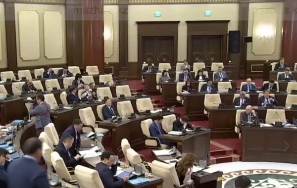 Kazakh Parliament Ratifies Agreement to Launch Russian University Branch in Kostanay