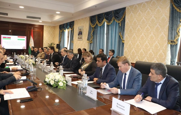 Dushanbe Hosts 7th Tajikistan-Azerbaijan Trade and Economic Cooperation Commission Meeting