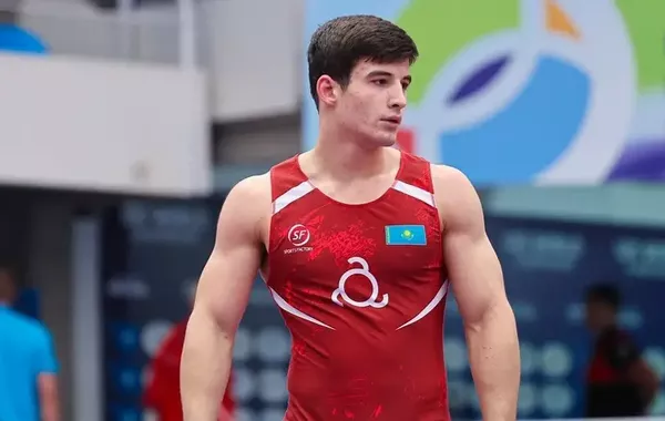 Kazakhstan’s Wrestler Yevloyev Wins Silver at Islamic Solidarity Games