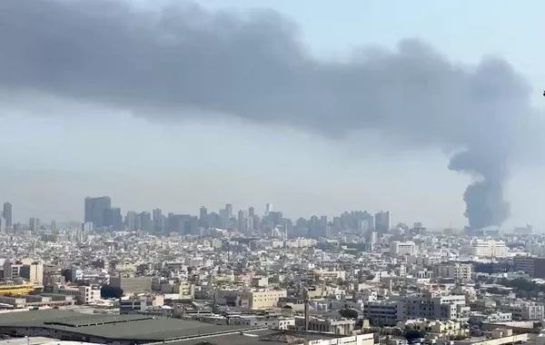 Iranian Drone Hits High-Rise in Bahrain, Sparks Fires - VIDEO