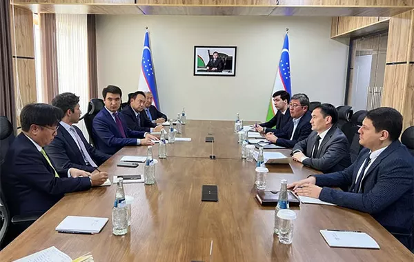 Uzbekistan, Qatar Discuss Boosting Transport and Logistics Collaboration