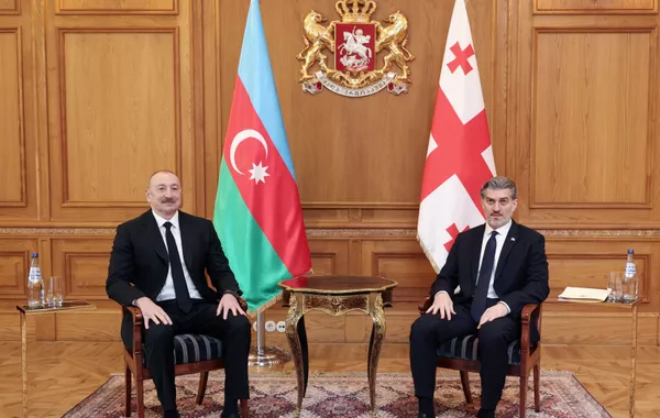 Aliyev and Kavelashvili Hold Bilateral Meeting
