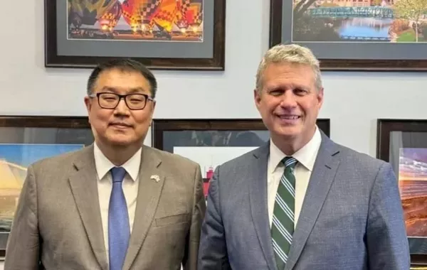 Kyrgyz Ambassador, US Congressman Focus on Deepening Bilateral Cooperation