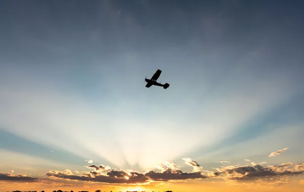 Light Aircraft Crashes Near Moscow After Engine Failure