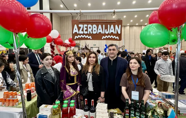 Azerbaijan Brings National Flavors to Astana Charity Fair