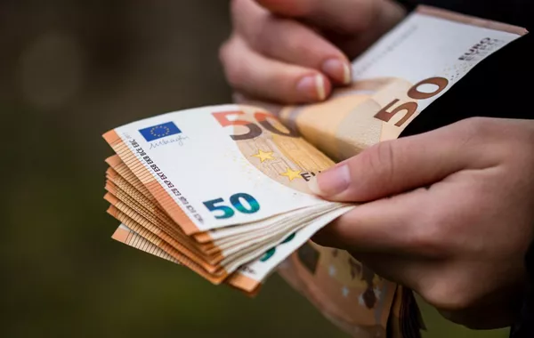 Türkiye Seeks to Join Euro Payments Area to Boost Trade With EU