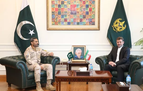 Iran and Pakistan Agree to Strengthen Intelligence Cooperation Against Drug Trafficking