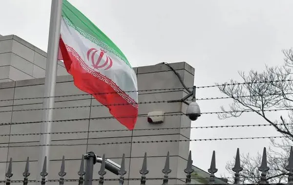 Iran Investigates Fatal Shooting of Mayor