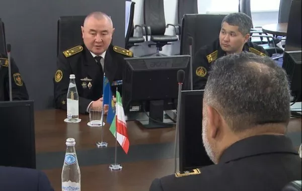 Iran Navy Chief Meets with Counterparts in Russia