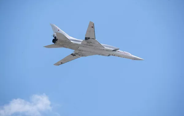 Russia's Tu-22M3 Strategic Bomber Crashes in Irkutsk