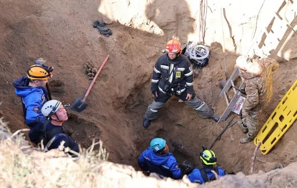 Trench Collapse in Kazakhstan Kills Two Workers, Three Injured