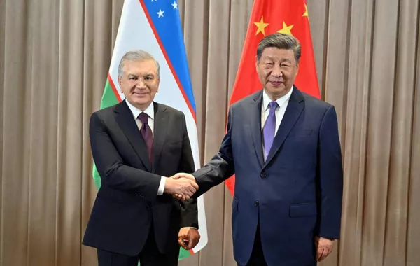 Uzbekistan and China Leaders Discuss Expanding Comprehensive Relations