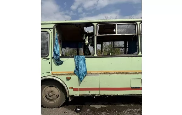At Least 9 Killed in Ukrainian Strike on Passenger Minibus in Russian-Controlled Luhansk