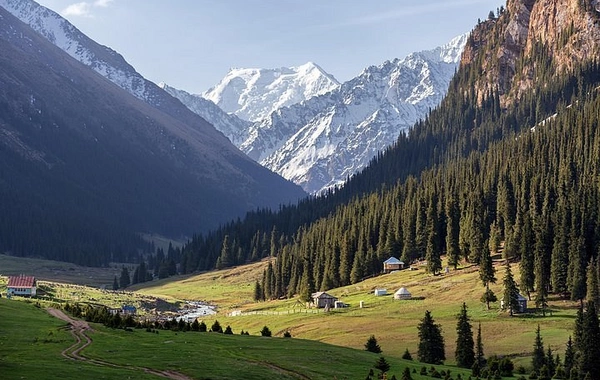 Kyrgyzstan Approves New Program for Sustainable Tourism Development Until 2030