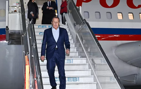 Russia's Lavrov Set to Visit Iran Next Week