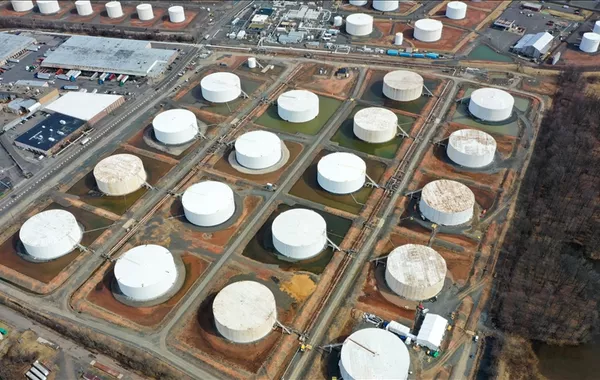 Brent Crude Falls Below $94 Amid Sharp Oil Sell-Off