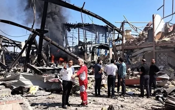 At Least 18 Injured in Explosion at Industrial Park Near Tehran - VIDEO