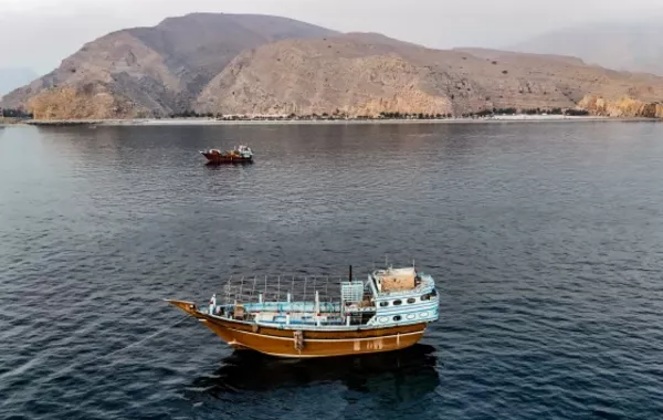 Iran, Oman Prepare New Shipping Rules for Strait of Hormuz