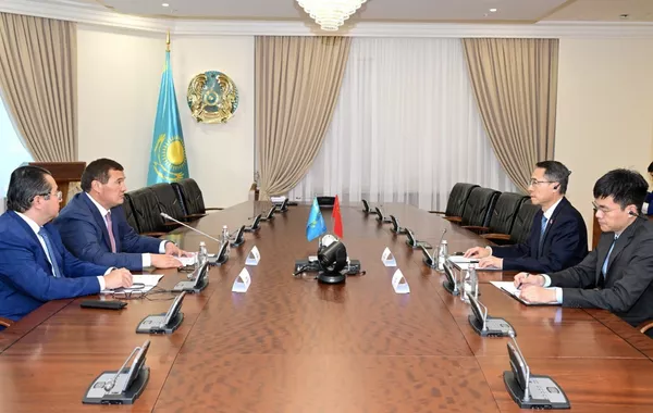 Kazakhstan, China Push to Expand Trade and Economic Ties