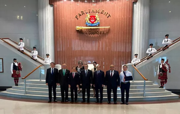 Uzbek Parliamentary Delegation Wraps Up Working Visit to Singapore