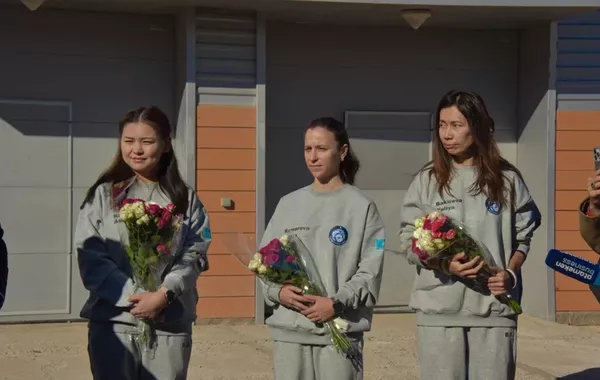 All-Female Kazakh Crew Exits Spaceflight Simulator After 10 Days