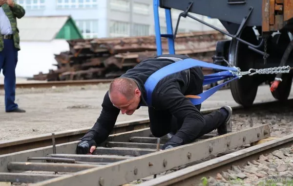 Kyrgyz Athlete Sets Record Moving Seven Freight Wagons