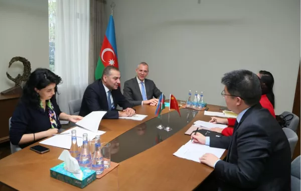 Azerbaijan and China Hold Talks on Strengthening Tourism Relations