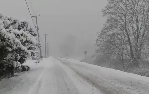 Blizzard Traps Cars in Kazakhstan, 20 People Rescued