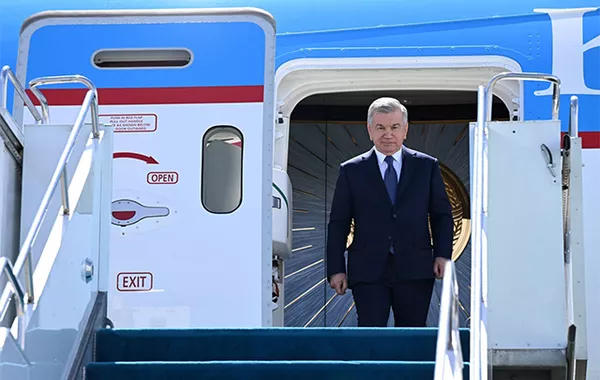 Uzbek President to Unveil Economic Vision During Visit to Russia