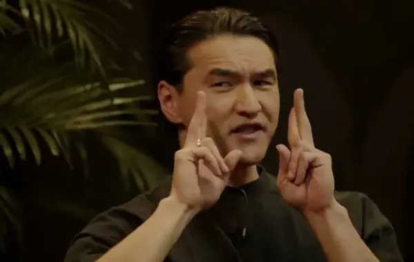 Russia Bars Entry to Kazakh Stand-Up Star