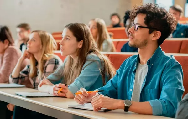 Scholarship Program Sends Ten Azerbaijani Students to Top Kazakh Universities