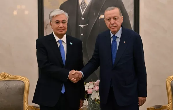 Turkish President Gives Warm Welcome to Kazakh Counterpart in Ankara