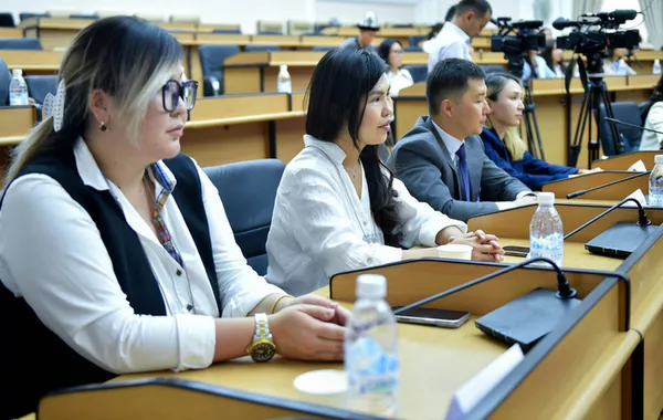 Kyrgyzstan to Tighten Education and Digital Literacy Requirements for Civil Servants