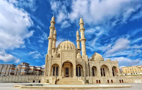 Azerbaijan Celebrates Eid Al-Fitr