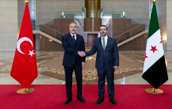 Türkiye Says SDF Unwilling to Progress in Talks with Damascus