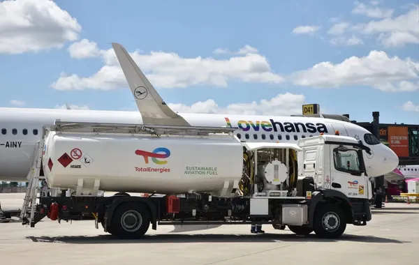 Green Hydrogen Cooperation Between Europe and Emerging Markets Could Support Cleaner Aviation